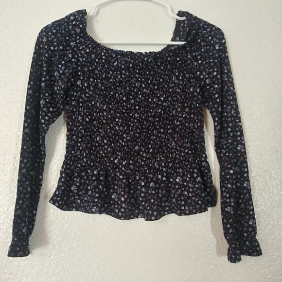 Iris women's size M black floral long sleeve smocked top - Picture 1 of 14